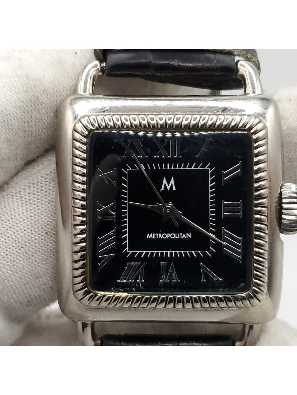 Metropolitan Quartz Watch New Battery Unisex Adults 31mm Square New Battery